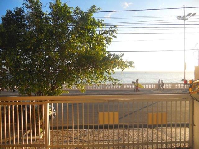 Excelente Apartamento 1/4 e Sala na Barra Salvador Esterno foto